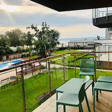 Admiral Lakeside Luxury *