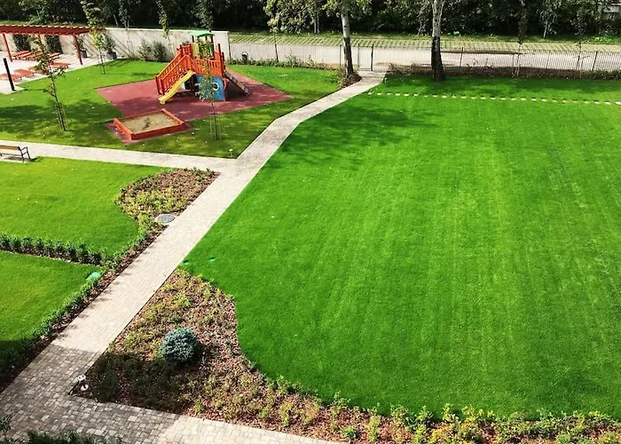 דירה Admiral Lakeside Luxury שיופוק