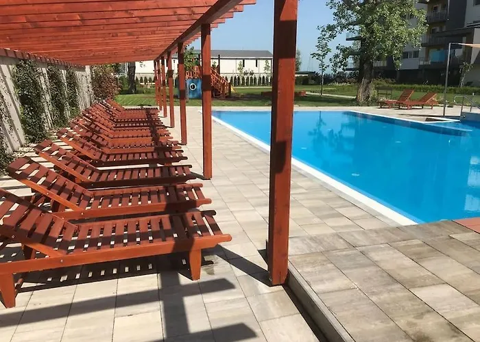 Admiral Lakeside Luxury *